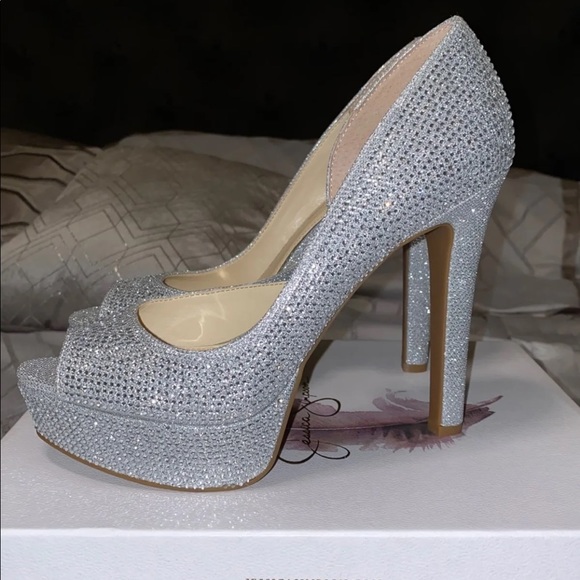 Jessica Simpson Shoes - Jessica Simpson Silver Pumps NEW